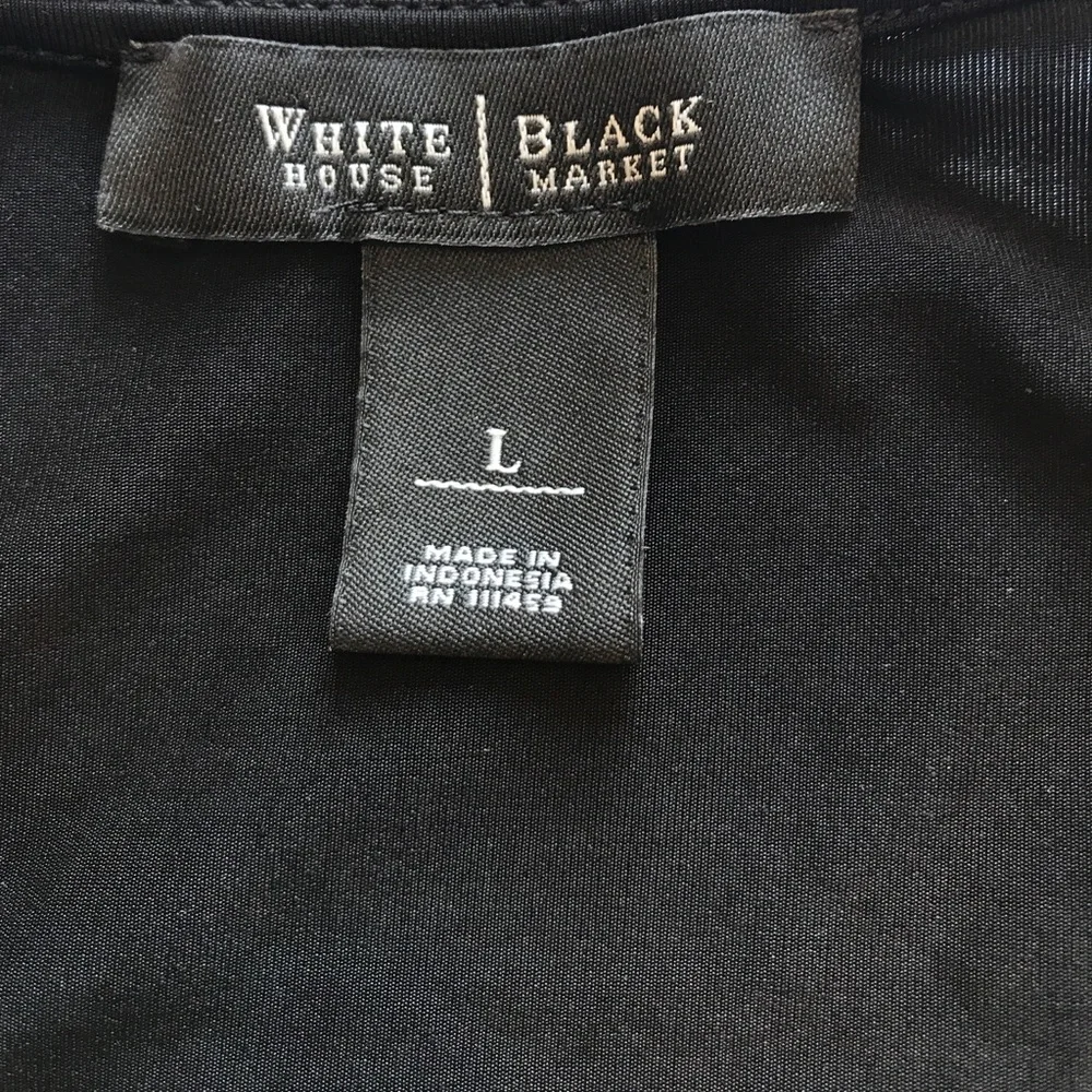 WHBM Top Detailed Shoulder - Picture 6 of 8